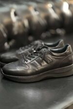 کفش کتونی سایز تمام چرم- کد 156